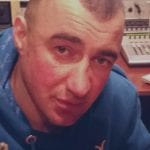 Pomidor wyszedł z więzienia. Popek świętuje nowym kawałkiem