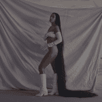 Naga Solange w nowym klipie
