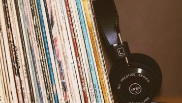 Winyle wracają do Biedronki. Sporo nowych tytułów w ofercie