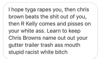 „Mam nadzieję, że Tyga cię zgwałci, a Brown napier*oli”