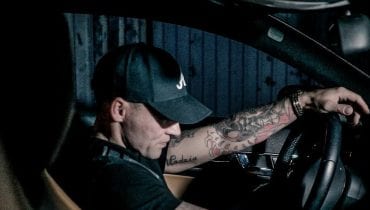 Major SPZ miesza nowoczesność z klasyką. Poznaliśmy wszystkich gości nowej płyty