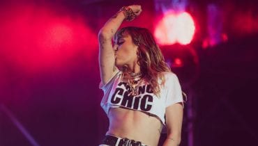 Ariana Grande, Miley Cyrus i Lana Del Rey łączą siły dla „Aniołków Charliego”