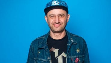 Wujek Samo Zło bezlitosny dla Belmondo. „Wstyd mi za tego rapera”