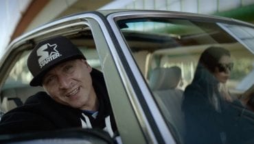 Najbardziej intrygująca walizka od czasów „Pulp Fiction”. Sprawdź nowy klip Ero