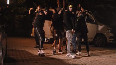 BORCREW z klipem do „Gniazda”