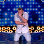 Uczestnik X Factora skazany za wykorzystywanie niepełnoletnich chłopców