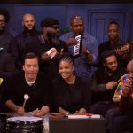 Janet Jackson, Jimmy Fallon i The Roots z klasycznym utworem zagranym na szkolnych instrumentach
