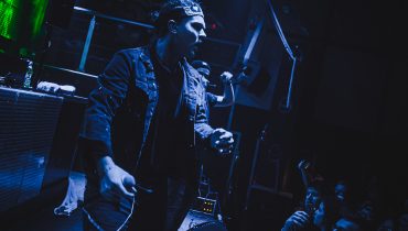 Sarius: „Wydałem osiem albumów, zanim zobaczyłem złamany grosz z muzyki”