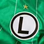 Fani Legii Warszawa z oprawą z rapowego klasyka