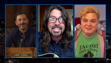 Dave Grohl zagrał „Everlong” dla nowjorskiego pielęgniarza