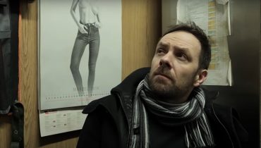 Łona tańczy do swojego kawałka i zaprasza fanów do zabawy