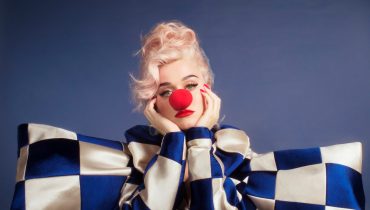 Nowa płyta Katy Perry chwilę później
