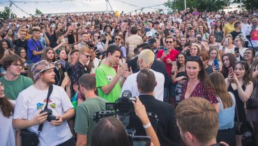 Tłumy fanów na spotkaniu z Quebonafide