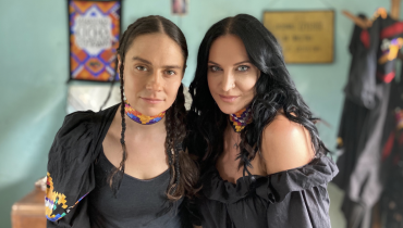 Kayah I Karolina Cicha idą w tany