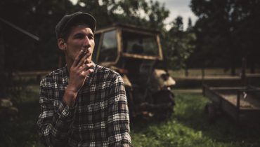 „Dużo małych cudów” – nowy numer i klip Kuby Knapa