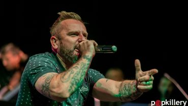 „Scyzoryk” w wersji live 25 lat po debiucie Liroya