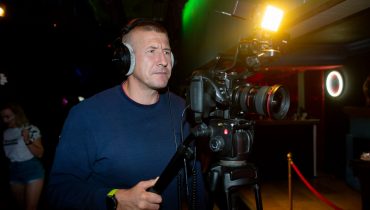 DJ Decks przedstawił kolejnego gościa nadchodzącego wydawnictwa