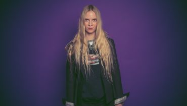 Mary Komasa do prezydenta Dudy:  „Ludzie w USA pokazali, że da się pogonić takich trolli!!! WYPIERD****!!!”