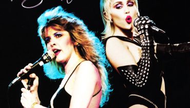 Miley Cyrus oraz Stevie Nicks  w nowej wersji „Midnight Sky”