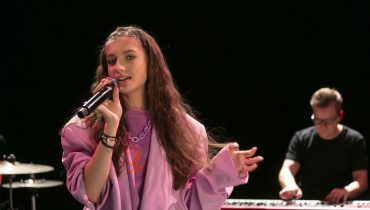 Viki Gabor w akustycznej sesji dla VEVO