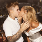 Psycho fanka Seleny Gomez nawołuje do nękania żony Justina Biebera