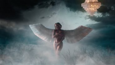 Naga Jennifer Lopez w zmysłowym klipie