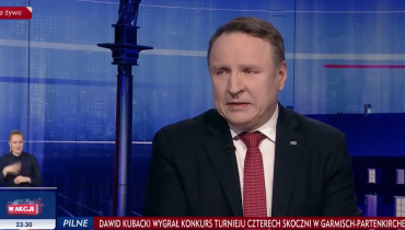 Prezes TVP wychwala sylwestra TVP na antenie TVP. I krytykuje Polsat