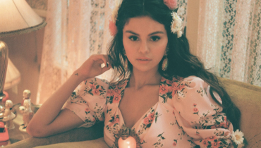 Selena Gomez z hiszpańskojęzycznym singlem