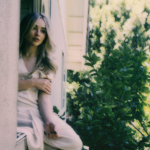 Sabrina Carpenter odnosi się do miłosnego trójkąta z „drivers license” Olivii Rodrigo