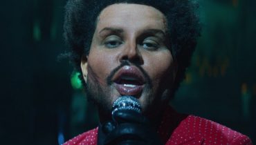 The Weeknd po rekonstrukcji twarzy. Zobaczcie nowy klip