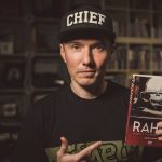 Rahim: „To co grają teraz młodzi raperzy jest bardzo trendowe, a nie ponadczasowe”