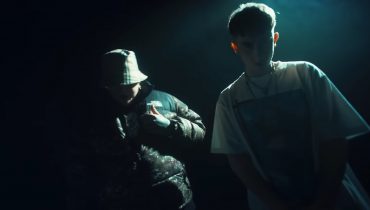 Szpaku gościnnie w singlu swoich nowych podopiecznych
