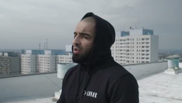 Bilon w nowym singlu i klipie Araba