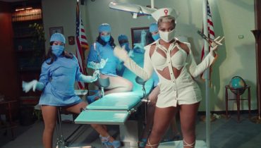 Megan Thee Stallion i jej koleżanki prześladują zboczeńca