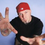 Fani reagują na nowy wizerunek lidera Limp Bizkit: Wygląda jakby się przebrał za Jamesa Hetfielda z lat 90-tych