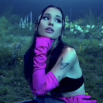 Ariana Grande zachęca do szczepień. „Szczepionka chroni cię przed śmiercią”