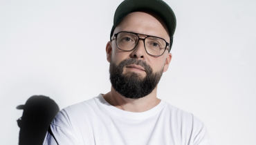 Dziś premiera pierwszego solowego albumu legendy polskiej sceny hip-hopowej