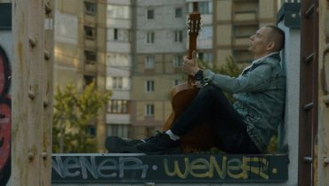 Intruz: „Ciągle przegrywam”