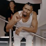 Josef Bratan organizuje Sylwestra „w stylu gangsta rap”