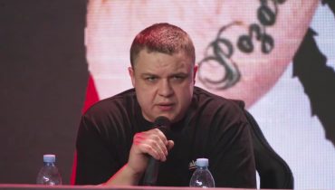Ważka G reprezentował Bonusa BGC na konferencji MMA-VIP. Było tak freakowo, że bardziej się już chyba nie da