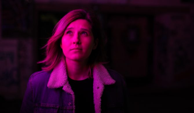 Zamilska prezentuje nową wersję „Duel 35”, która kipi od punkowej energii