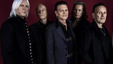 Def Leppard z pierwszym od siedmiu lat albumem „Diamond Star Halos”