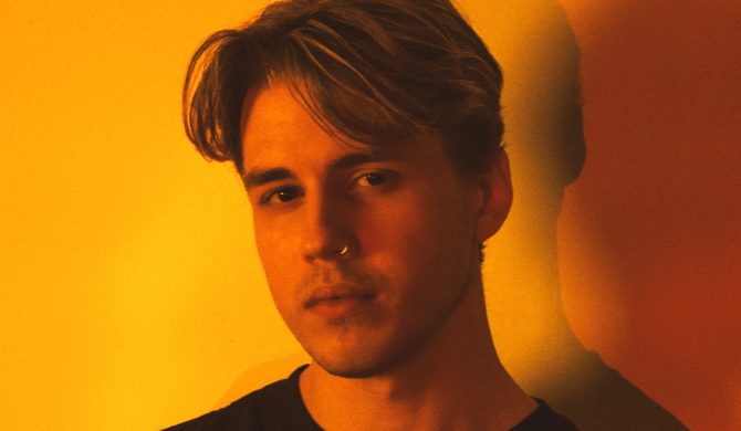 Najlepszy letni wieczór w twoim życiu, czyli “Summer Nights” PRETTY YOUNGA i Juliandera