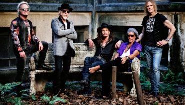 Aerosmith podróżuje przez dekady z niewydanymi wcześniej archiwalnymi koncertami