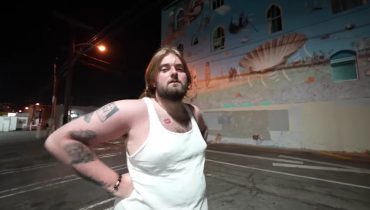 2115 nadaje z Los Angeles. „Obserwuj pierwsze kroki nowej wytwórni z Kalifornii”