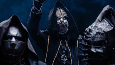 „Behemoth nienawidzi Chrystusa na różne sposoby od 1991 roku, ale wciąż nie brakuje nam inwencji twórczej w tej kwestii” – Nergal i spółka z nowym singlem i teledyskiem