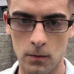 Kuba Grabowski wrócił na scenę w wielkim stylu. Raper robił pompki z fanami i rozdał rower