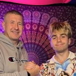 Mata na „Mixtapie 8” DJ-a Decksa. Nie wszyscy fani są zadowoleni, więc Decks odpowiedział na ich uwagi