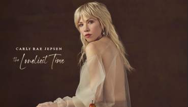 Carly Rae Jepsen błyszczy w nowym klipie