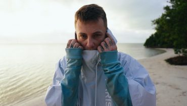 Opał zapowiada nowy album osobistym singlem i klipem kręconym w Stanach